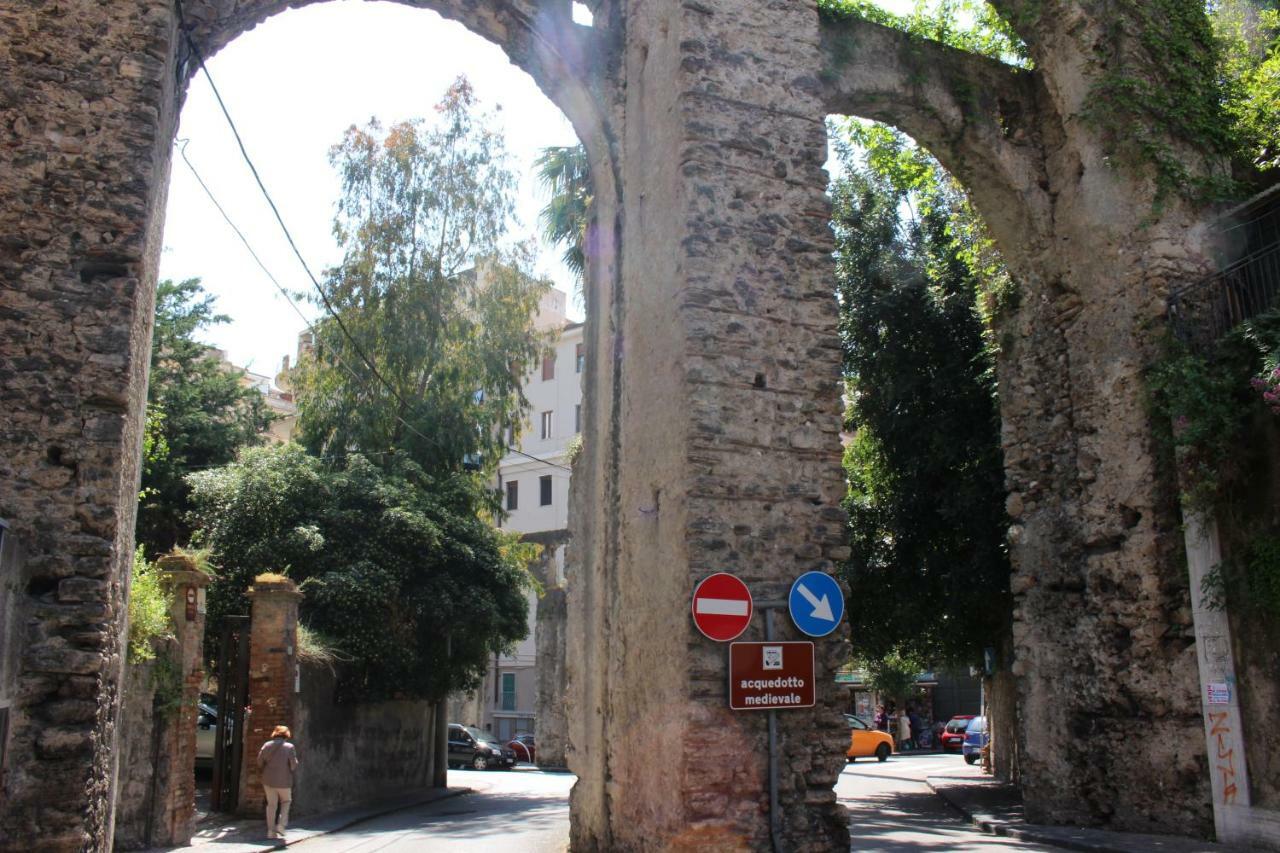 Casa Vacanze Velia Salerno Exteriér fotografie